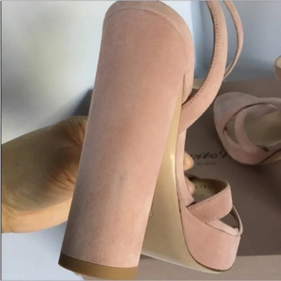 GIANVITO ROSSI - Picture 12 of 14